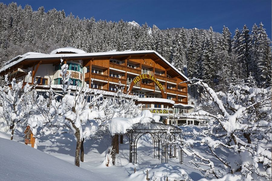 Tiroler Silvester & Festtage 2026/27 im Panoramahotel Talhof in Wängle