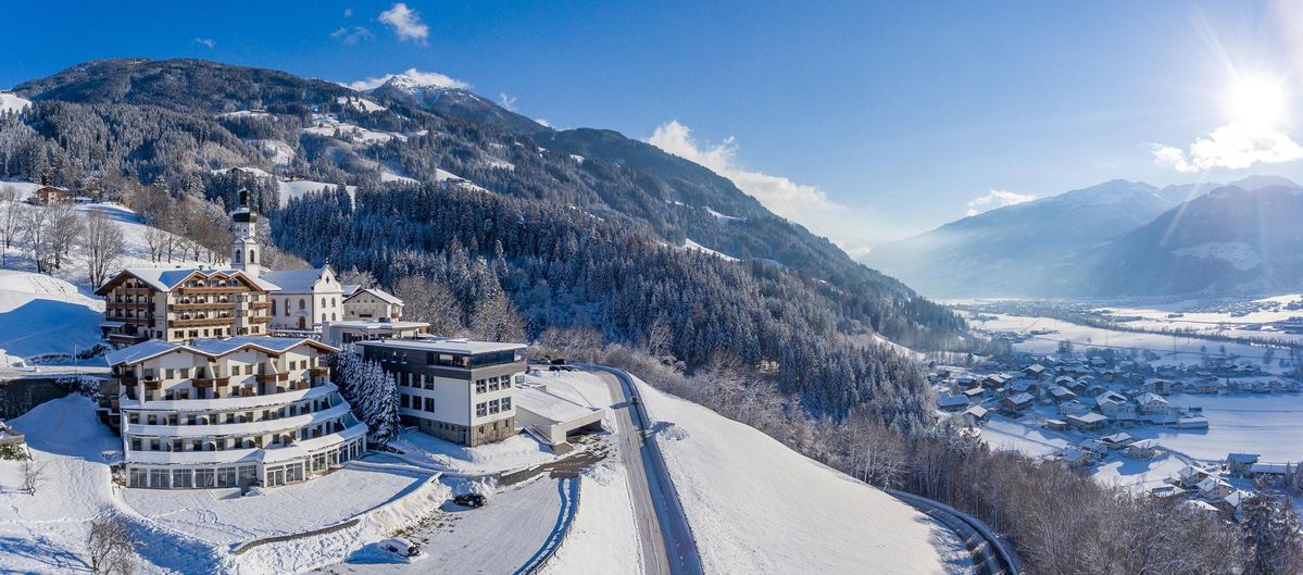 Silvesterurlaub mit All Inclusive 2026/27 im Ferienhotel Hoppet in Hart im Zillertal
