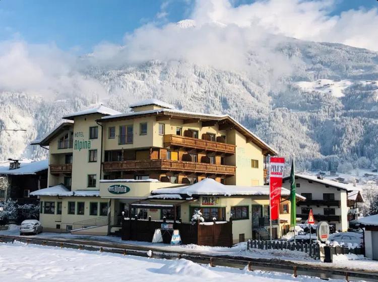 Hotel Alpina
