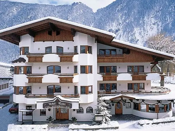 Alpiner Wintertraum im Zillertal – 7 Nächte im Hotel Rose, Mayrhofen
